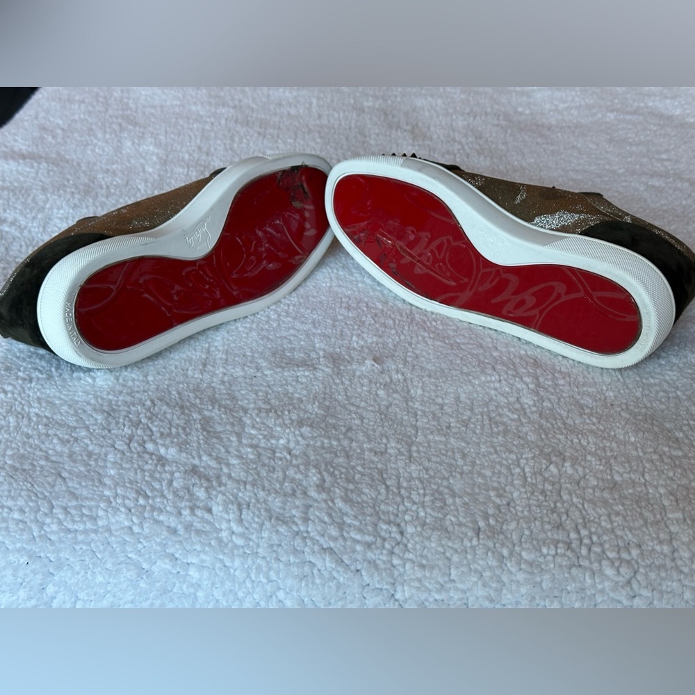 Louboutin Sneakers. 41 - Picture 5 of 8